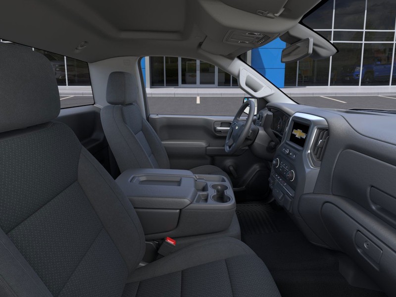 Chevrolet Silverado 1500 Vehicle Full-screen Gallery Image 17