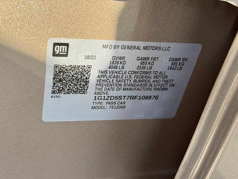 Chevrolet Malibu Vehicle Full-screen Gallery Image 25