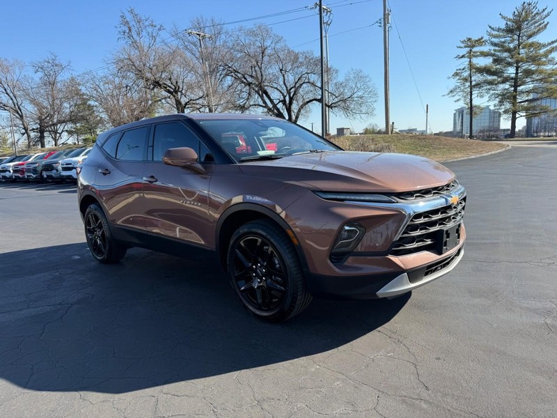 Chevrolet Blazer Vehicle Full-screen Gallery Image 08