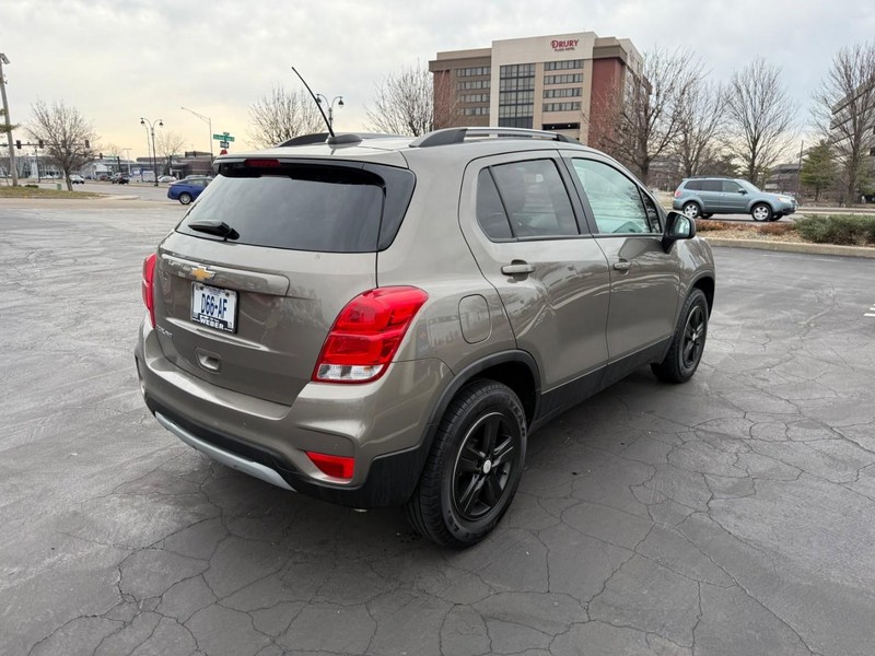 Chevrolet Trax Vehicle Full-screen Gallery Image 8