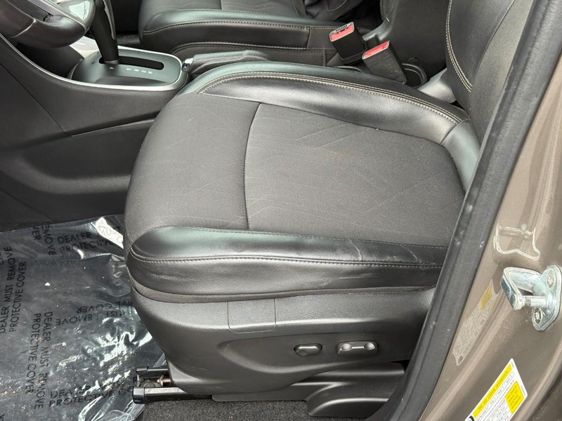 Chevrolet Trax Vehicle Full-screen Gallery Image 17