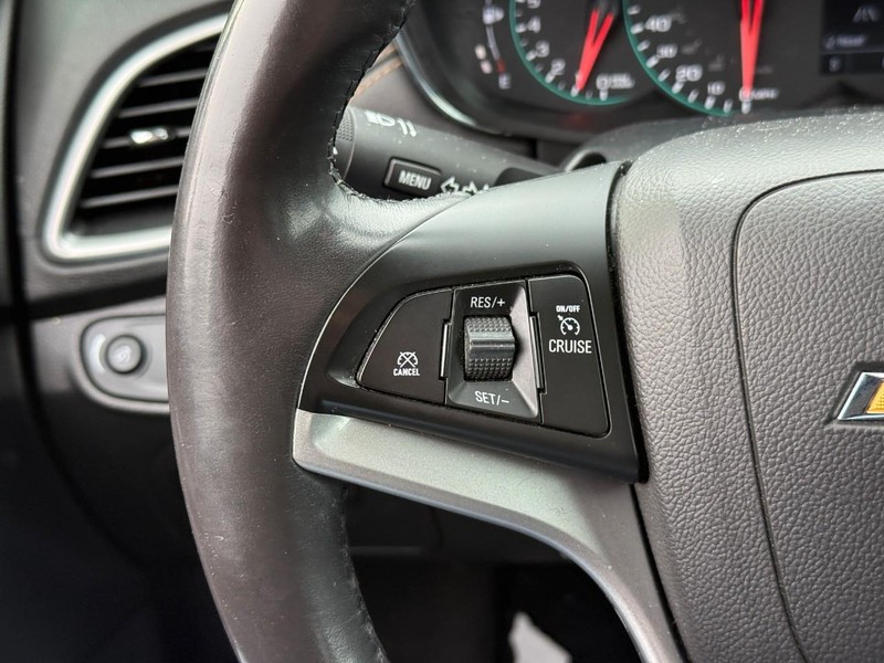 Chevrolet Trax Vehicle Full-screen Gallery Image 19