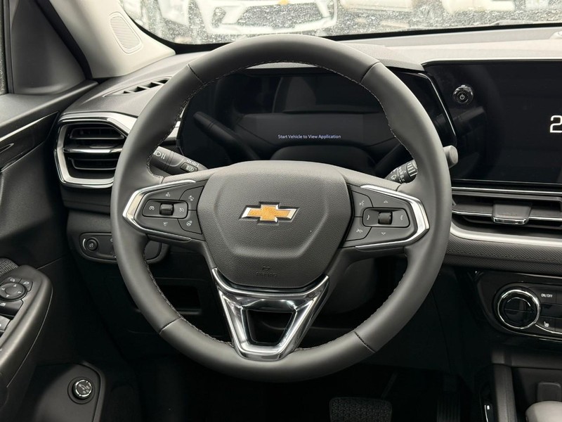 Chevrolet TrailBlazer Vehicle Full-screen Gallery Image 7