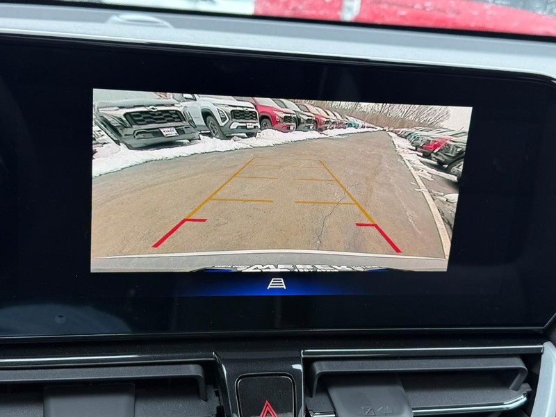 Chevrolet TrailBlazer Vehicle Full-screen Gallery Image 15