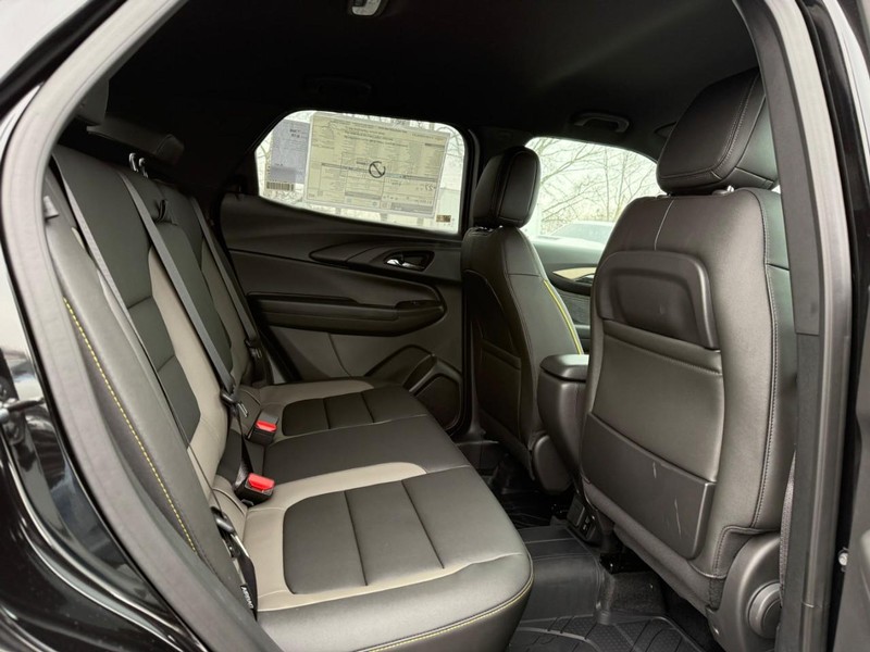 Chevrolet TrailBlazer Vehicle Full-screen Gallery Image 5