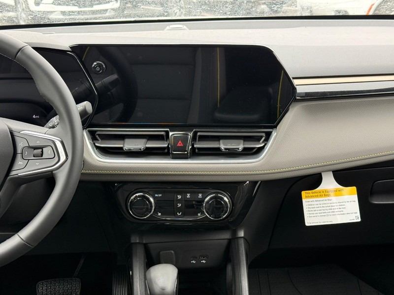 Chevrolet TrailBlazer Vehicle Full-screen Gallery Image 8