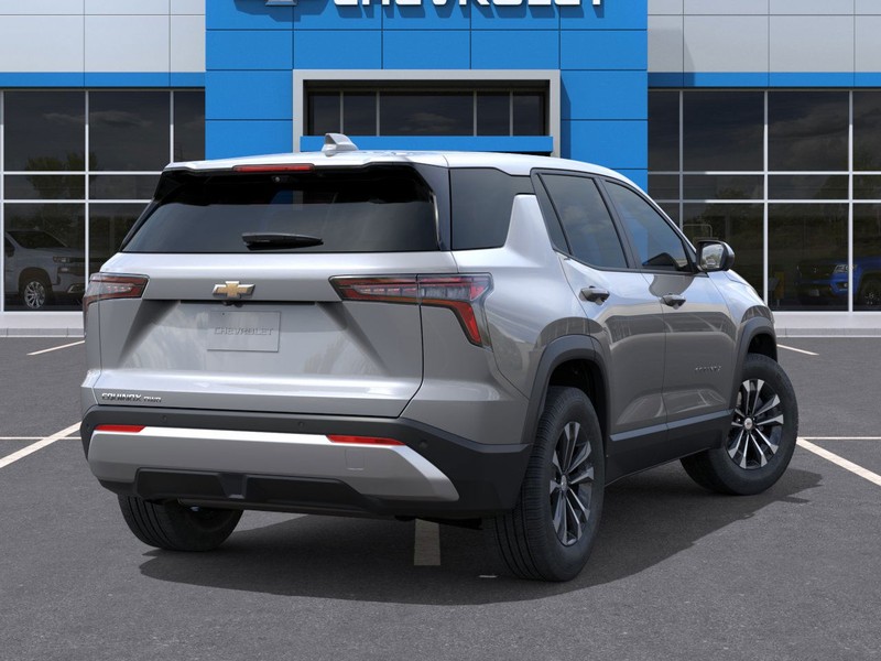 Chevrolet Equinox Vehicle Full-screen Gallery Image 4