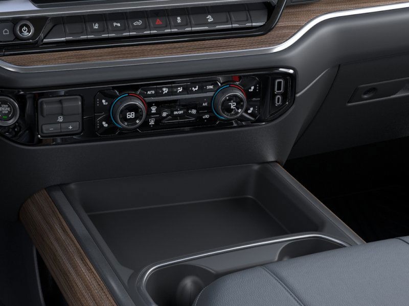 Chevrolet Silverado 2500HD Vehicle Full-screen Gallery Image 23