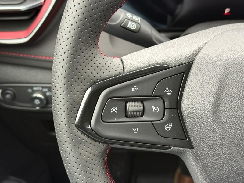 Chevrolet TrailBlazer Vehicle Full-screen Gallery Image 14