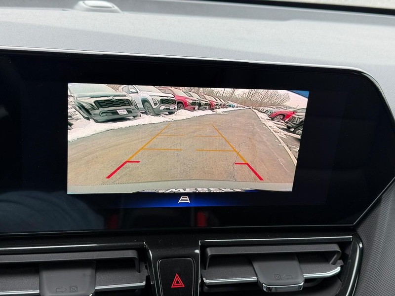 Chevrolet TrailBlazer Vehicle Full-screen Gallery Image 18