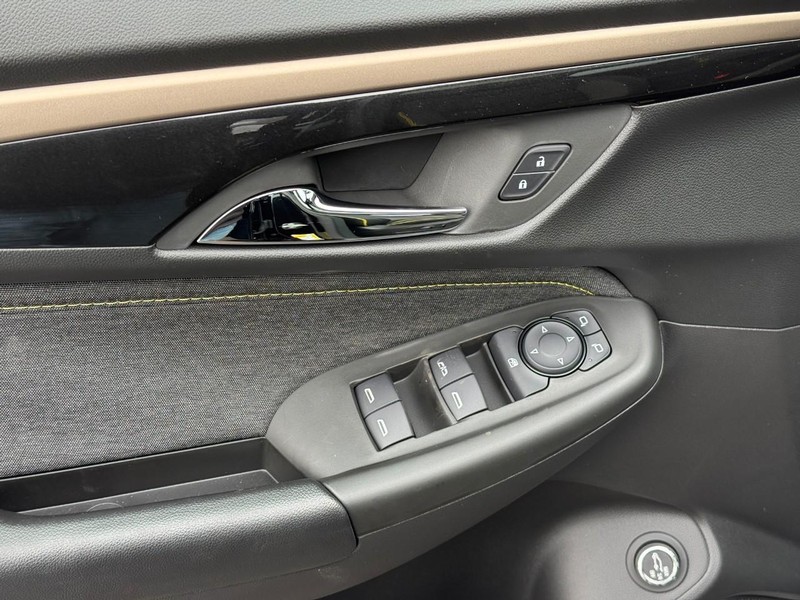 Chevrolet TrailBlazer Vehicle Full-screen Gallery Image 10