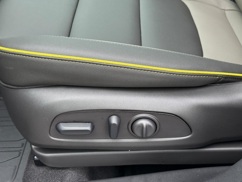 Chevrolet TrailBlazer Vehicle Full-screen Gallery Image 12