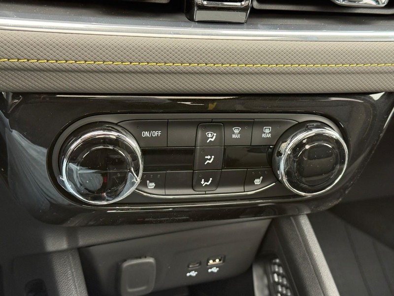 Chevrolet TrailBlazer Vehicle Full-screen Gallery Image 15