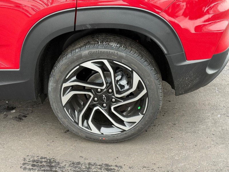 Chevrolet TrailBlazer Vehicle Full-screen Gallery Image 4