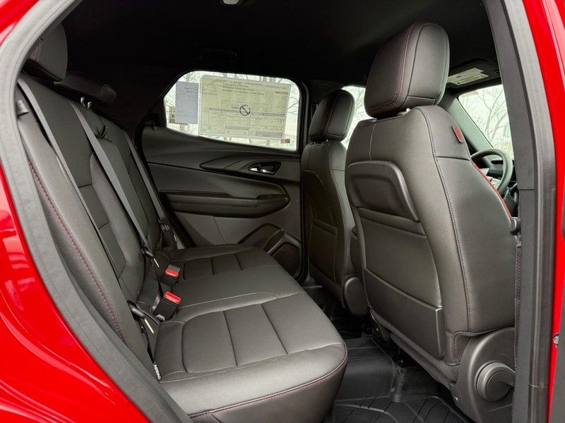 Chevrolet TrailBlazer Vehicle Full-screen Gallery Image 6