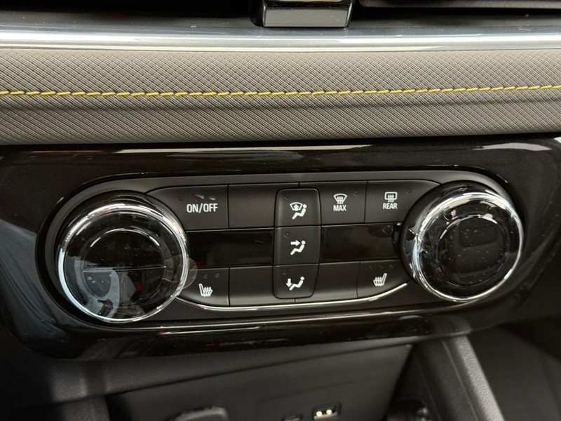 Chevrolet TrailBlazer Vehicle Full-screen Gallery Image 17