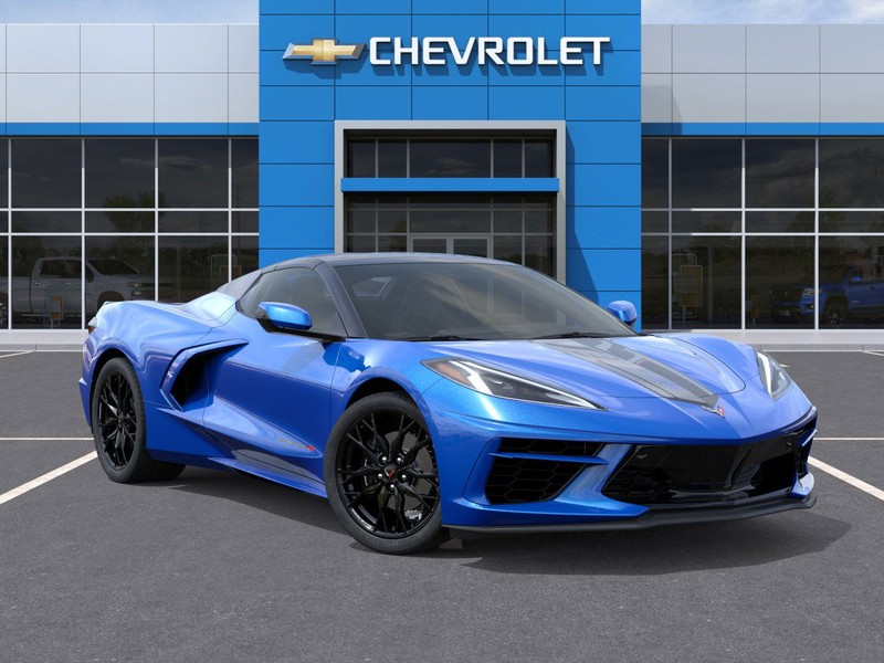 Chevrolet Corvette Vehicle Full-screen Gallery Image 7
