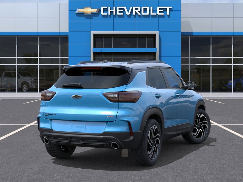Chevrolet Trailblazer Vehicle Full-screen Gallery Image 4