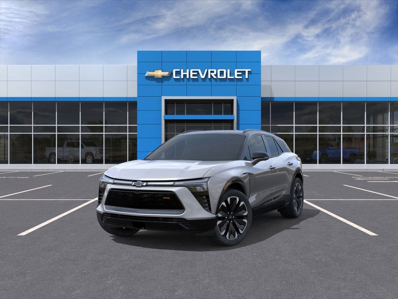 Chevrolet Blazer EV Vehicle Full-screen Gallery Image 8