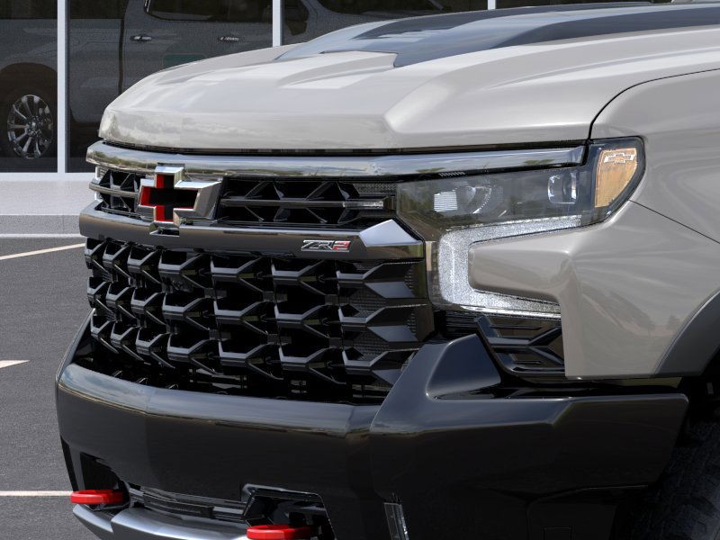 Chevrolet Silverado 1500 Vehicle Full-screen Gallery Image 13
