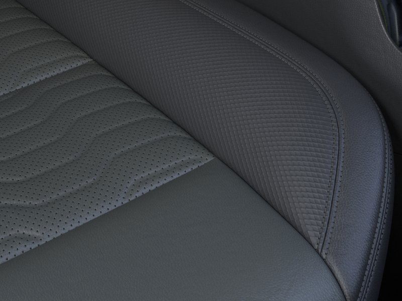 Chevrolet Silverado 1500 Vehicle Full-screen Gallery Image 21