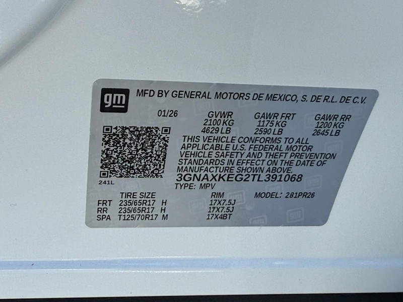 Chevrolet Equinox Vehicle Full-screen Gallery Image 19