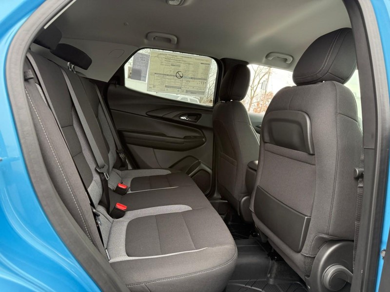 Chevrolet TrailBlazer Vehicle Full-screen Gallery Image 6