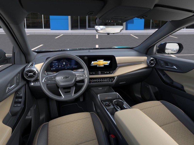 Chevrolet Equinox Vehicle Full-screen Gallery Image 15
