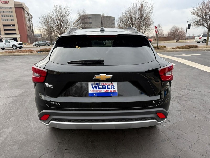 Chevrolet Trax Vehicle Full-screen Gallery Image 7