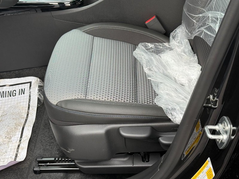 Chevrolet Trax Vehicle Full-screen Gallery Image 17