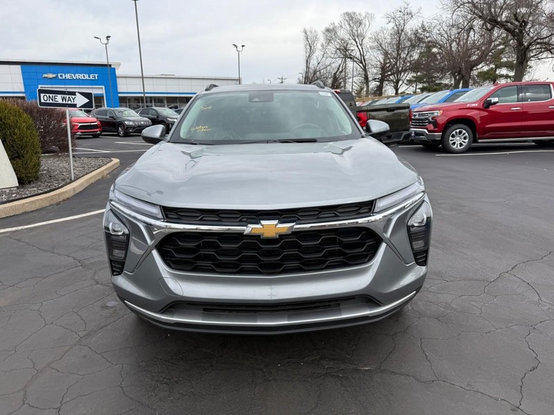 Chevrolet Trax Vehicle Full-screen Gallery Image 9
