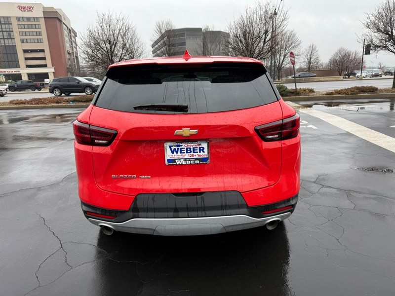 Chevrolet Blazer Vehicle Full-screen Gallery Image 07