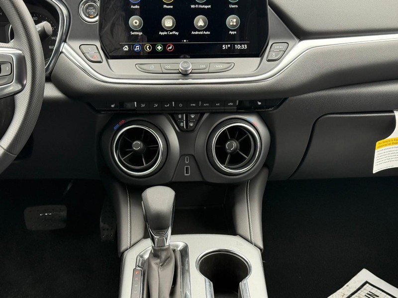 Chevrolet Blazer Vehicle Full-screen Gallery Image 15