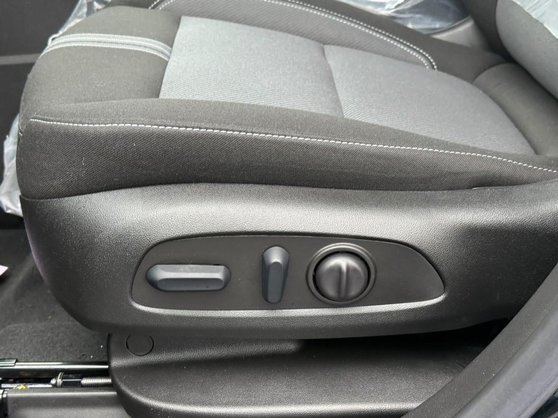 Chevrolet Blazer Vehicle Full-screen Gallery Image 19