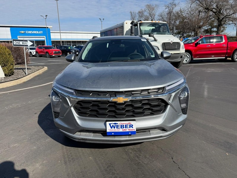 Chevrolet Trax Vehicle Full-screen Gallery Image 9