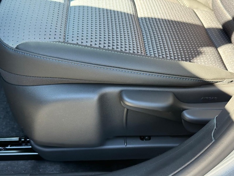 Chevrolet Trax Vehicle Full-screen Gallery Image 17