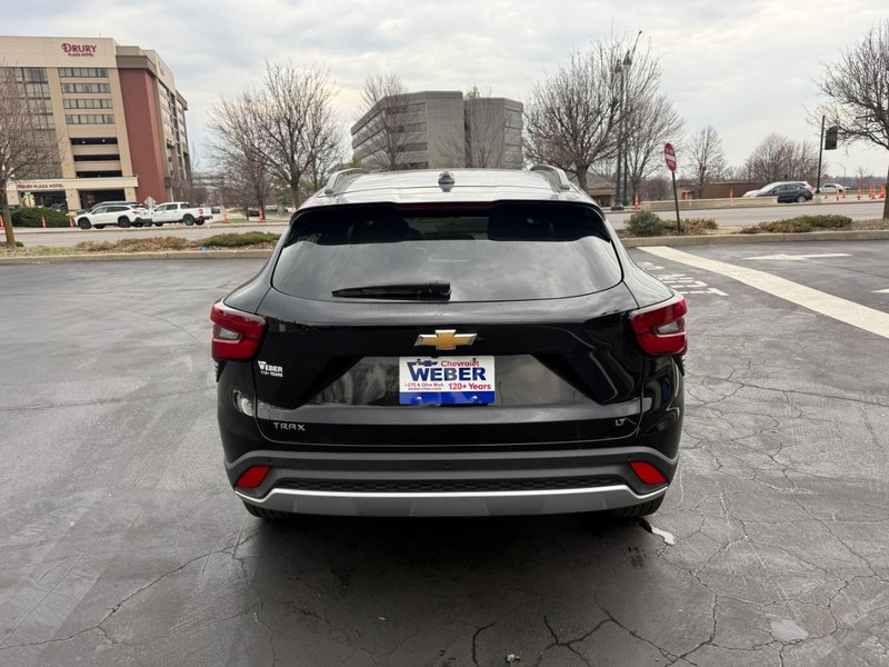 Chevrolet Trax Vehicle Full-screen Gallery Image 5