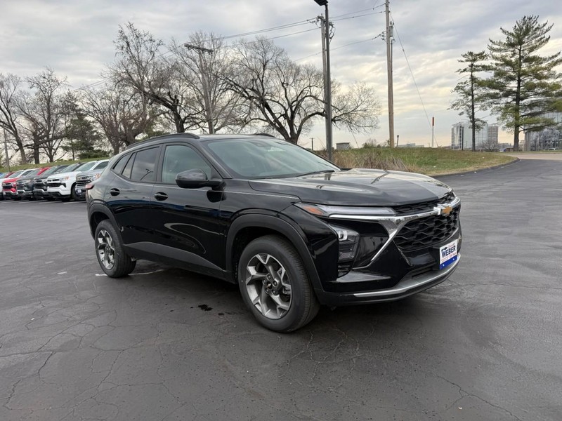 Chevrolet Trax Vehicle Full-screen Gallery Image 7