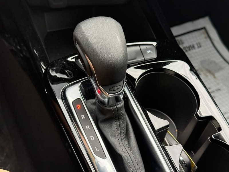 Chevrolet Trax Vehicle Full-screen Gallery Image 19