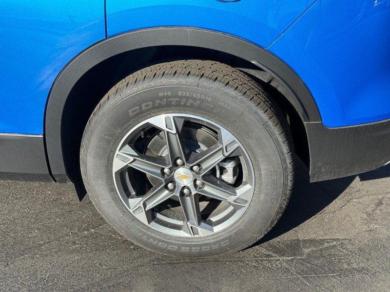 Chevrolet Blazer Vehicle Full-screen Gallery Image 04