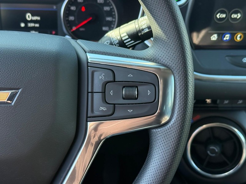 Chevrolet Blazer Vehicle Full-screen Gallery Image 21