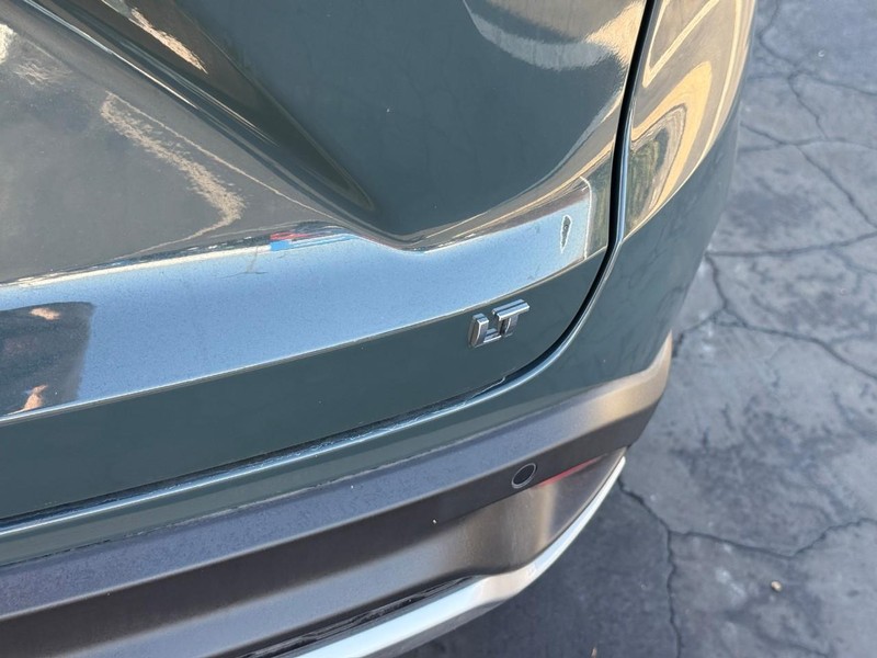 Chevrolet Trax Vehicle Full-screen Gallery Image 5