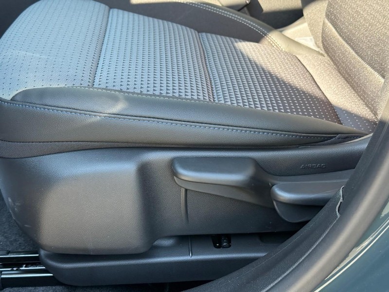 Chevrolet Trax Vehicle Full-screen Gallery Image 19