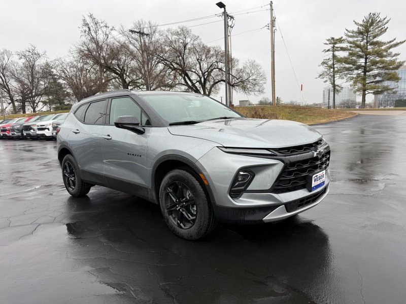 Chevrolet Blazer Vehicle Full-screen Gallery Image 09