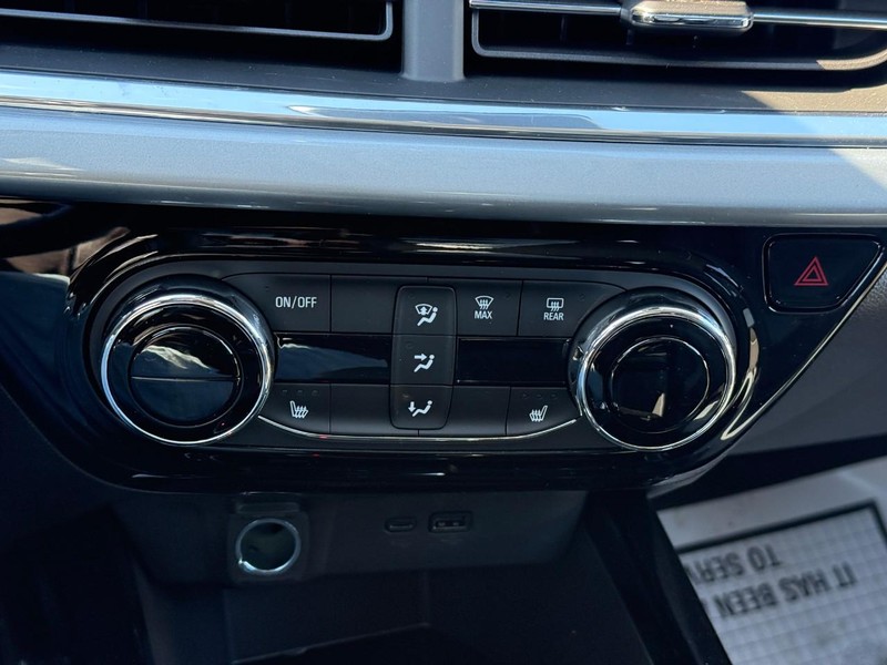 Chevrolet Trax Vehicle Full-screen Gallery Image 20