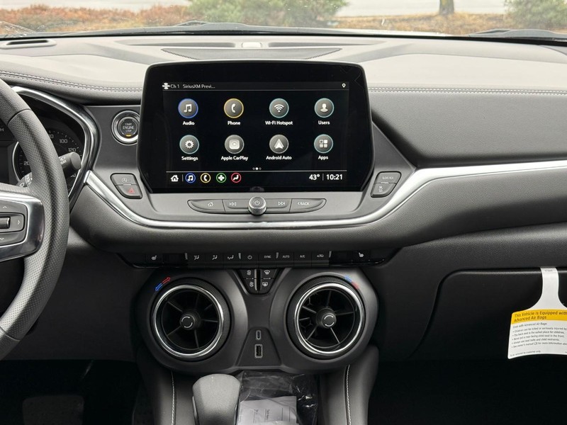 Chevrolet Blazer Vehicle Full-screen Gallery Image 14