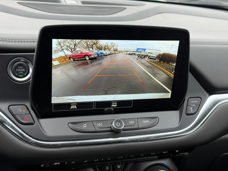 Chevrolet Blazer Vehicle Full-screen Gallery Image 25