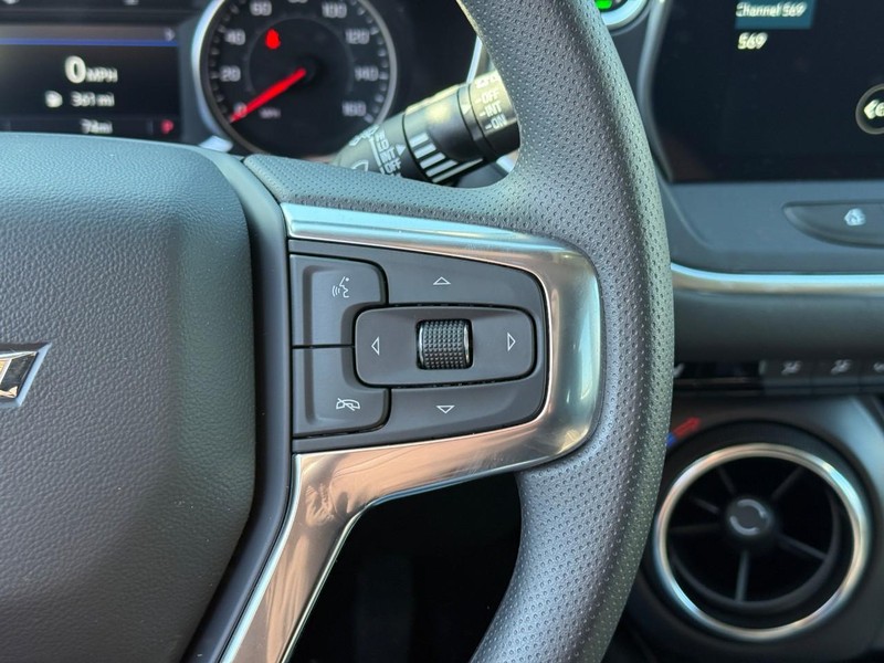 Chevrolet Blazer Vehicle Full-screen Gallery Image 22