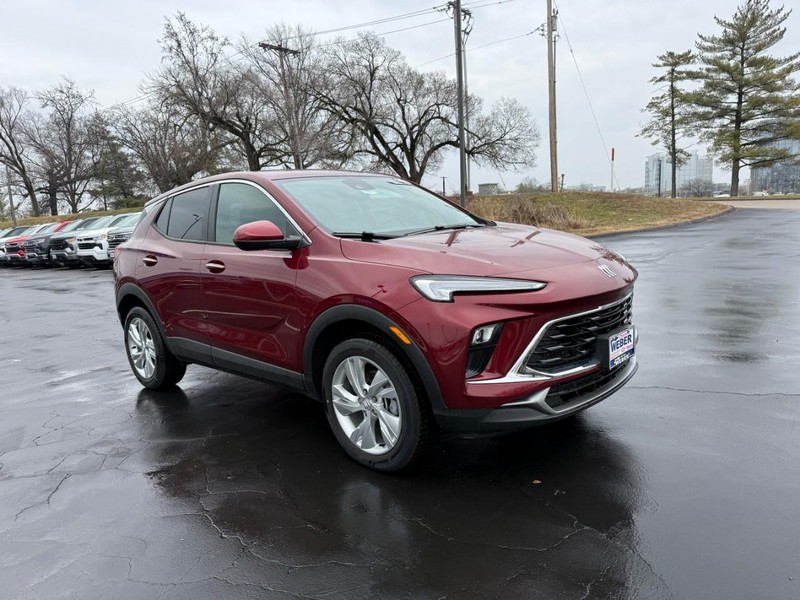 Buick Encore GX Vehicle Full-screen Gallery Image 09