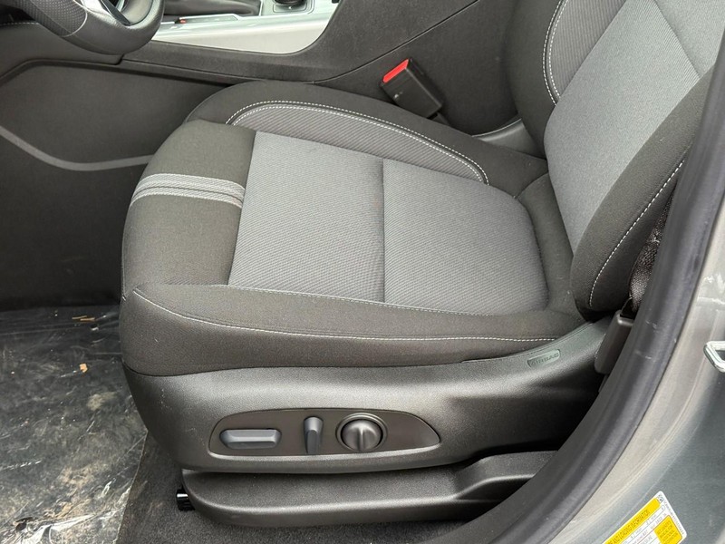 Chevrolet Blazer Vehicle Full-screen Gallery Image 15